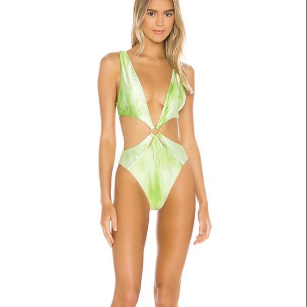 Lovers and friends size small. Worn once